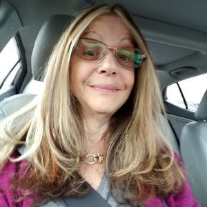 Meet your Posher, Laurs